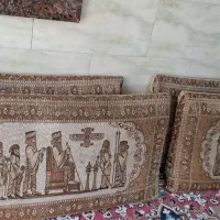 پشت دیواری