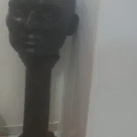 گلدان چهره و پایه