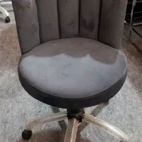 صندلی ۰۲۷ سفید|آرایشگاه و سالن‌های زیبایی|یزد, |دیوار