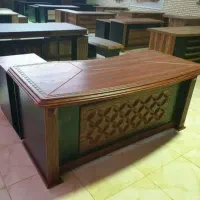 کتابخانه شیشه ای/میز مدیریتی پایه فلزی سفید