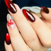 کاشت ناخن با قالب