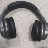 یک عدد هدفون و یک عدد اسپیکر باهم به فروش میرسد|سیستم صوتی خانگی|بهبهان, |دیوار