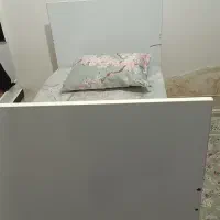 تخت همراه تشک