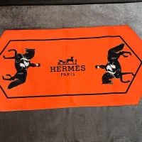 کاور کوسن طرح هرمس|پرده، رانر، رومیزی|کرج, عظیمیه|دیوار