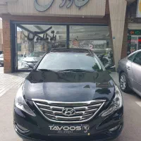 (اتو طاووس)سوناتا yf 2012