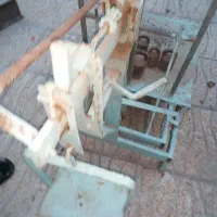 ترازو وباسکول همراه سنگ داخل سنگ ها سرب دا|کلکسیون اشیاء عتیقه|اردبیل, |دیوار