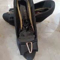 کفش|کیف، کفش، کمربند|رامسر, |دیوار