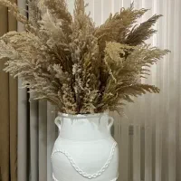 گلدان و گل تزئینی