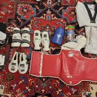 لباس رزمی تکواندو مخصوص دختران