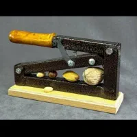 گردو شکن یا اسان شکن چند کاره