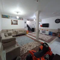 ویلایی دوطبقه بازسازی شده در محدوده حکیم و رسالت|فروش خانه و ویلا|قم, یزدان‌شهر|دیوار