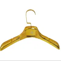 آویز طلایی اپل دار