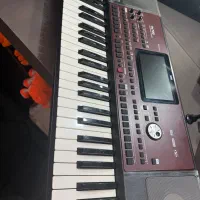 کیبورد(ارگ)pa700 درجه یک