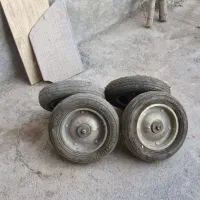4عدد لاستیک توپر مناسب برای استفاده فرغون و گاری..