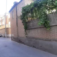 ویلایی قدیمی ساز نزدیک حرم رضوی