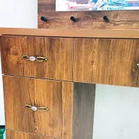 میز ارایش و درآور با اینه قدی|تخت و سرویس خواب|ماهدشت, |دیوار