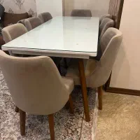 میز و صندلی ناهارخوری ۸ نفره