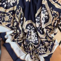 روسری شیک|لباس|رشت, پیرکلاچای|دیوار