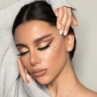 استخدام مدل کلینیک زیبایی|استخدام هنری و رسانه|اصفهان, مرداویج|دیوار
