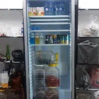 یخچال درحدنو