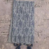 تعدادی شال در حد نو|لباس|آستانه اشرفیه, |دیوار