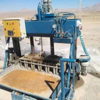 دستگاه بلوک زنی  نیمه اتوماتیک