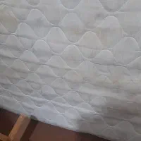 تشک تخت بسیار زیبا وکم کار