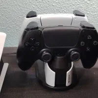 ps5 slim digital دو دسته همراه پایه شارژر در حد نو|کنسول، بازی ویدئویی و آنلاین|شاهینشهر, مسکن مهر|دیوار