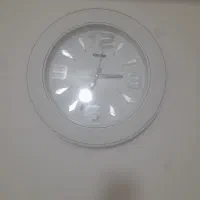 ساعت دیواری