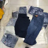 فروش عمده انواع شلوار و شلوارک لی زنانه و بچگانه