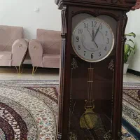 ساعت دیواری کاملا سالم