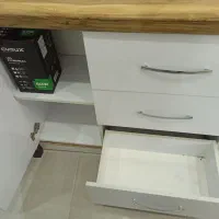 فروش فروی به دلیل کمبود فضا|جاکفشی، کمد، دراور|رشت, باهنر|دیوار