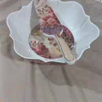 کاسه لمونژ همراه برش کیک