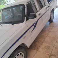 مزدا دوکابین