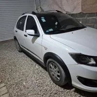 فروش کوئیک r سفید مشکی تیپ s