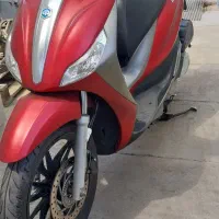 پیاجیو مدلی ۱۵۰ s