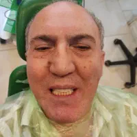 کاشت اقساطی ایمپلنت دندان (با ۱۰ تومن شروع کن)|خدمات آرایشگری و زیبایی|رشت, گلسار|دیوار