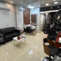 واگذاری سالن با تمام وسایل و تابلو|اجارهٔ دفتر کار، اتاق اداری، مطب|شیراز, فرهنگ شهر|دیوار