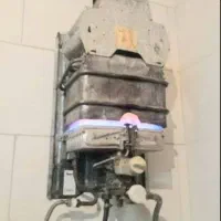 تعمیر وسرویس آبگرمکن ،نصب مخزن و پمپ آب