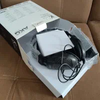 هدفون استودیویی حرفه ای AKGk44
