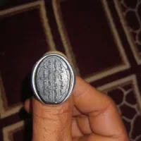 سلام انگشتر دارم برا فروش