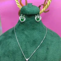 نیمست نقره مدل قلب با نگین سبز 925