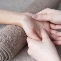 ماساژ درمانی هوم ویزیت