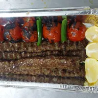 رستوران کوروش انواع غذا با کیفیت قیمت مناسب