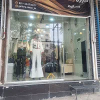 فروشنده و بازار یاب