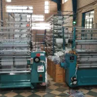 کار گر ساده اپراتور دستگاه