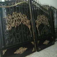 درب فلزی دو لنگه مشکی
