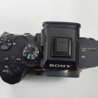 دوربین Sony A7lll + لنز Sony 50mm f1.8|دوربین عکاسی و فیلمبرداری|تهران, درختی|دیوار