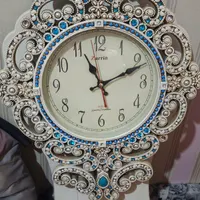 ساعت دیواری کاملا سالم