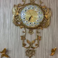 ساعت دیواری .